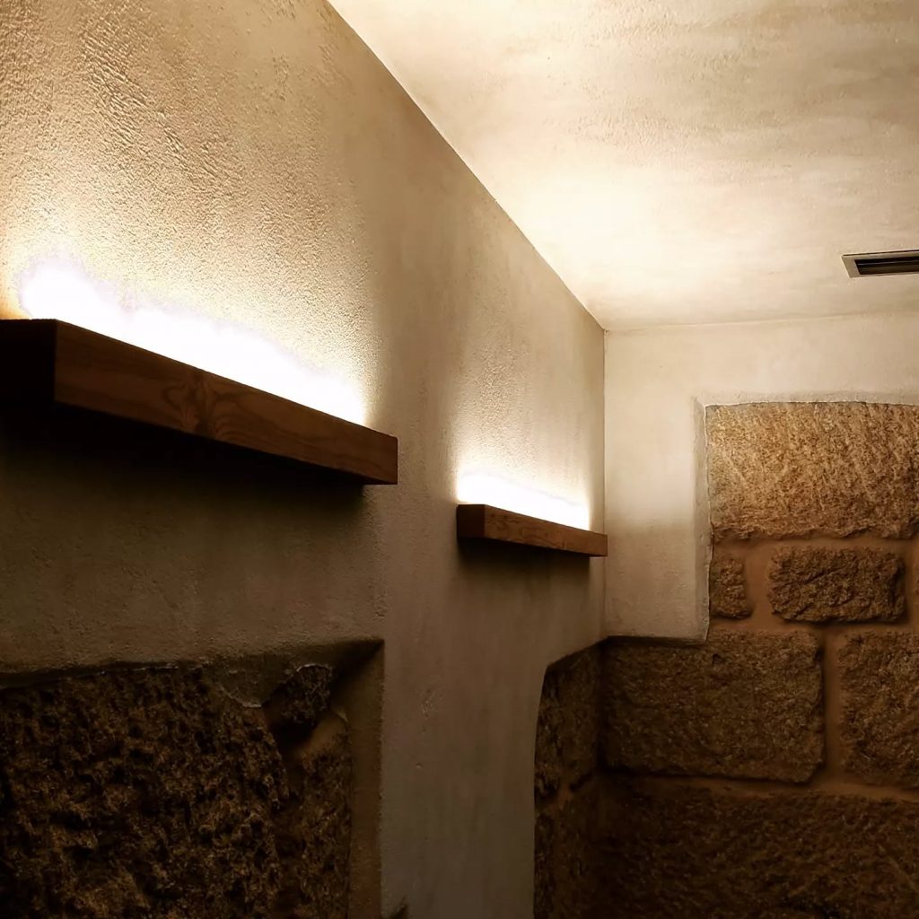 Instagram post from valdo_romero. This post is in position 3.