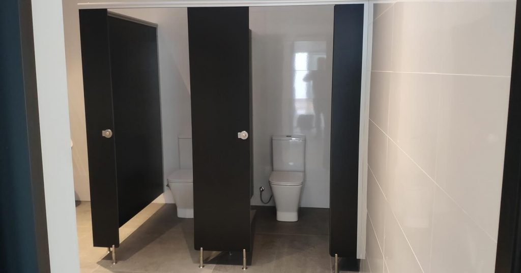 Instagram post from valdo_romero. This post is in position 7.