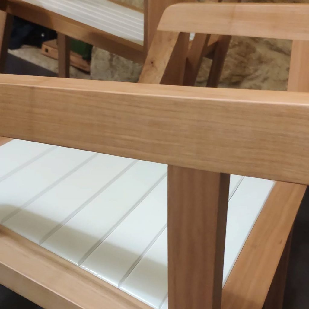 Instagram post from valdo_romero. This post is in position 6.