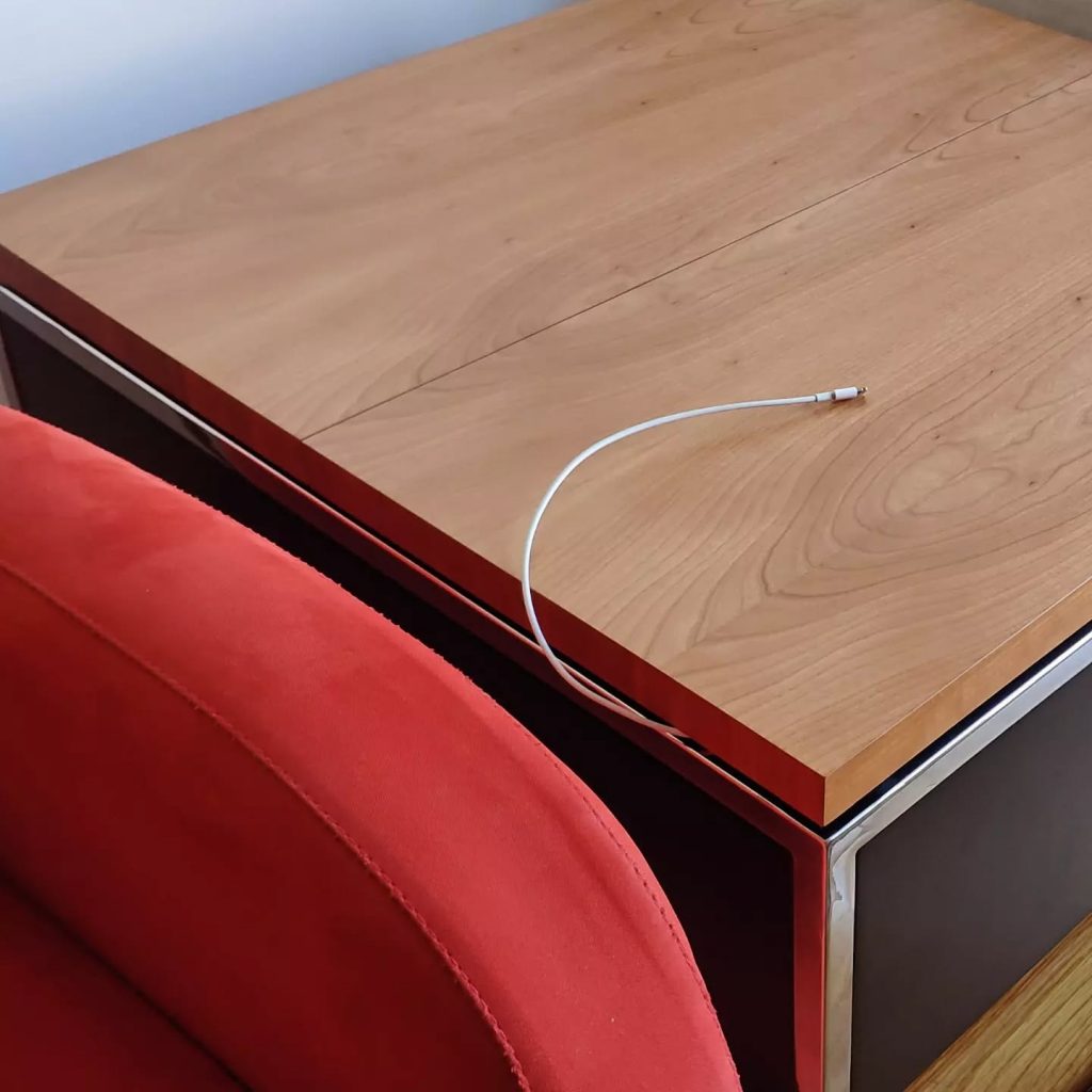 Instagram post from valdo_romero. This post is in position 2.