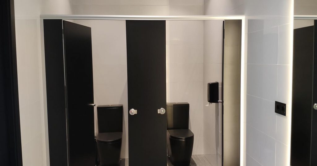 Instagram post from valdo_romero. This post is in position 6.