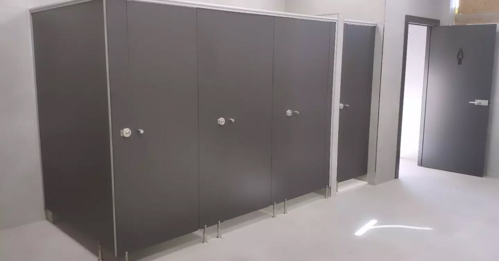 Instagram post from valdo_romero. This post is in position 1.