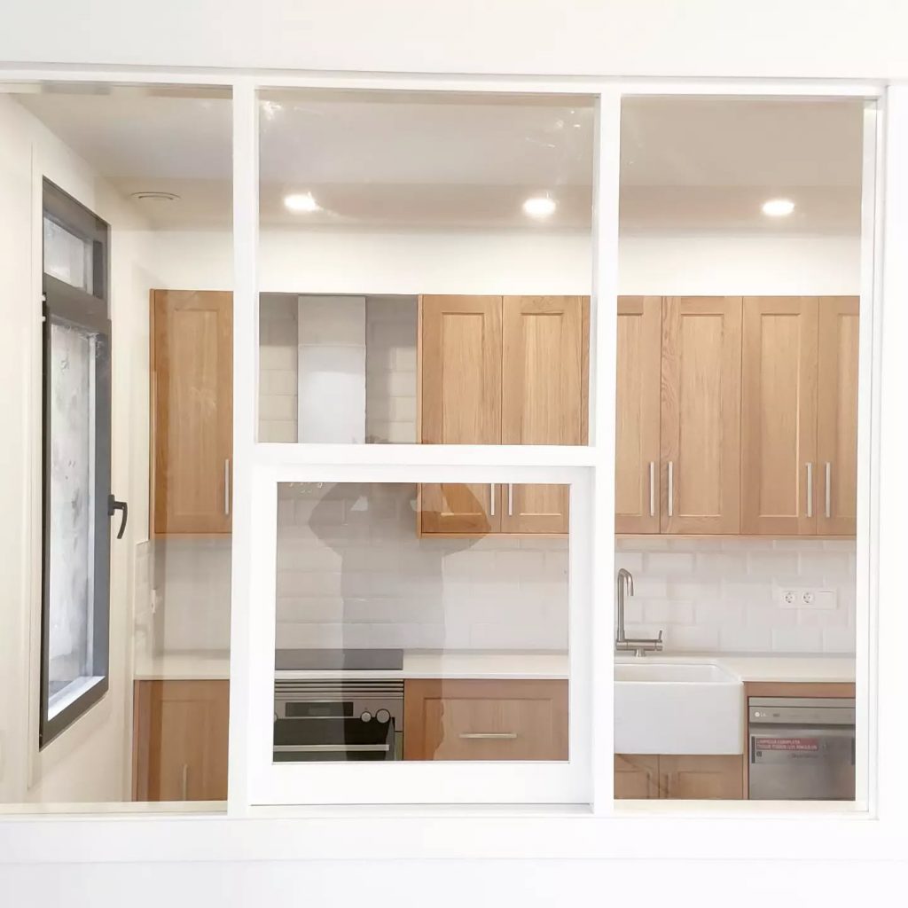 Instagram post from valdo_romero. This post is in position 4.