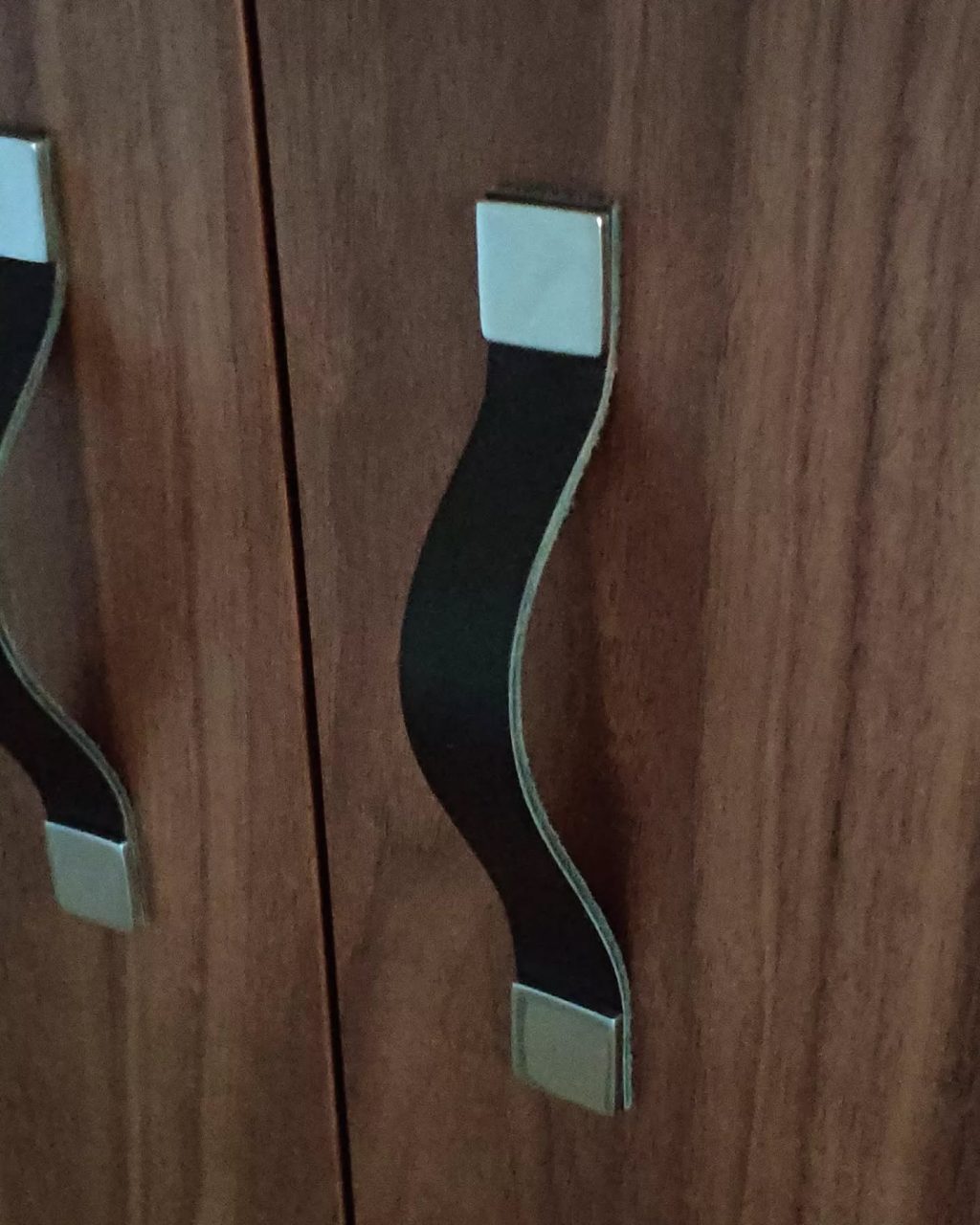 Instagram post from valdo_romero. This post is in position 3.