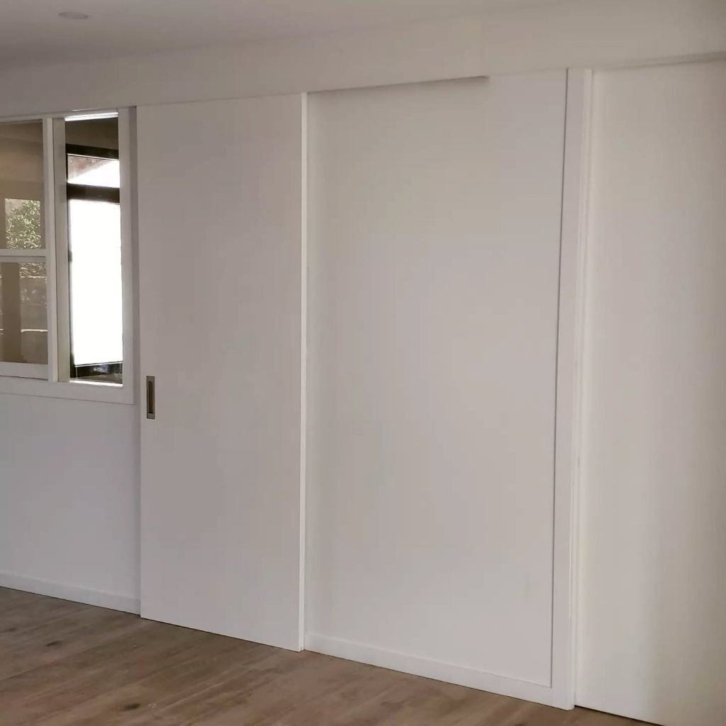 Instagram post from valdo_romero. This post is in position 3.