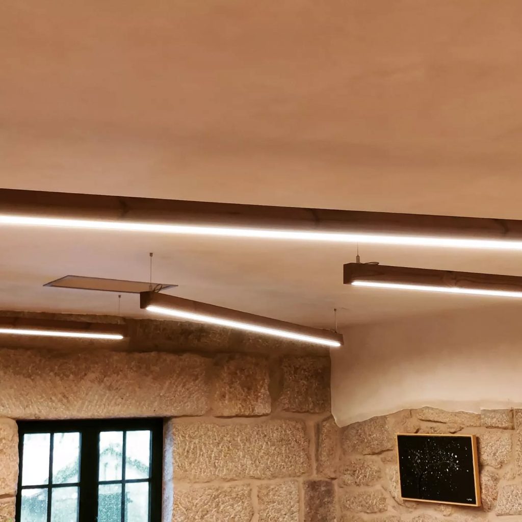 Instagram post from valdo_romero. This post is in position 2.